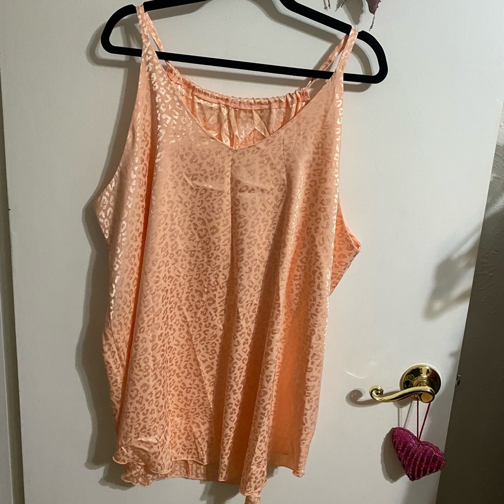 3X Light orange leopard print tank top